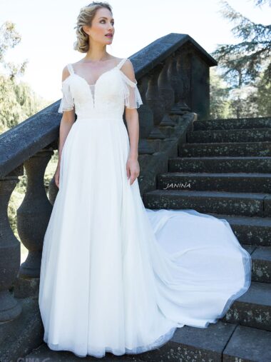 Sina C Brautkleid Janina VeRina Brautmoden Hille Rothenuffeln