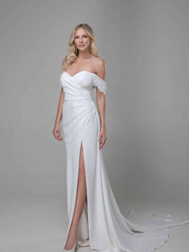 mgb154 Miss beautiful bride Brautkleid bei VeRina Brautmoden in Hille Rothenuffeln Blätterspitze Carmenträger Glitzerträger lang Schleppe 1