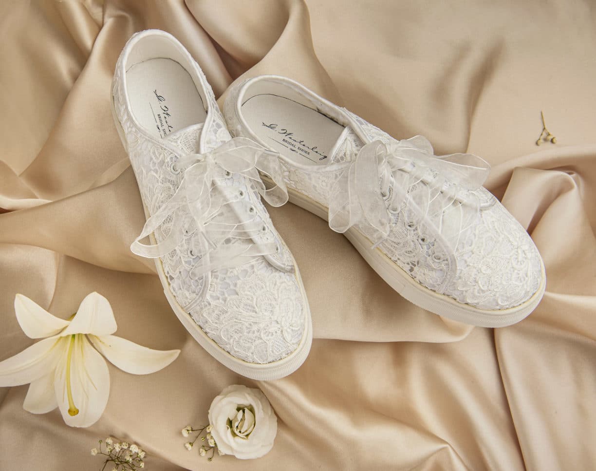 Noreen Brautschuhe G.Westerleigh bei VeRina Brautmoden in Hille Rothenuffeln Plateau Spitze