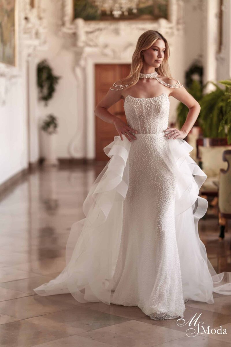 Fortuna Brautkleid MS Moda bei VeRina Brautmoden in Hille Rothenuffeln figurbetont Perlen Sichtbare Stäbe (6)
